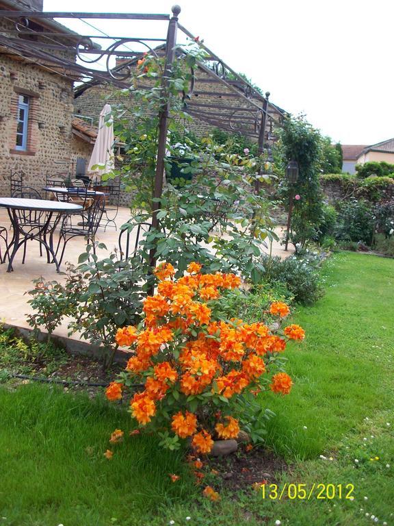 La Maison D'Anais Vic-en-Bigorre Exterior photo